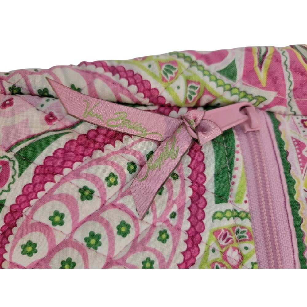 Vera Bradley Pinwheel Pink Crossbody Bag With Adjustable Strap & Zipper Closure - Picture 4 of 4